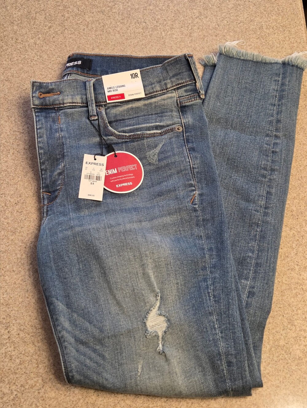 NWT Womens Express Ankle Skinny Jeans
